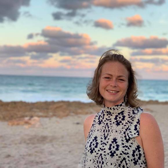 Meet your Posher, Jessica - Picture 1 of 1